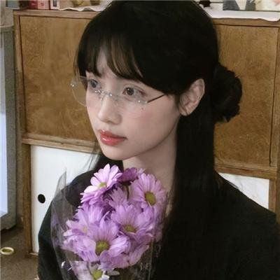 红色谜团